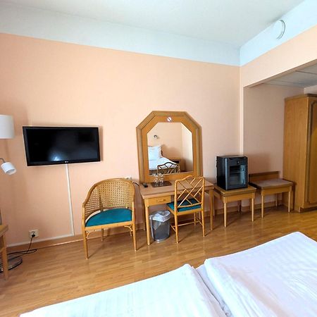 Hiisi Hotel Turku Seaport Екстериор снимка