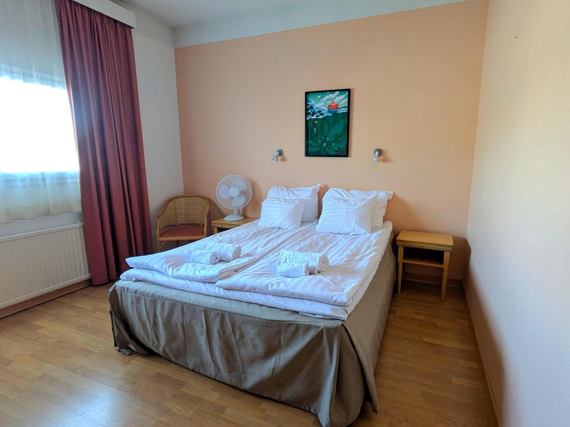 Hiisi Hotel Turku Seaport Екстериор снимка