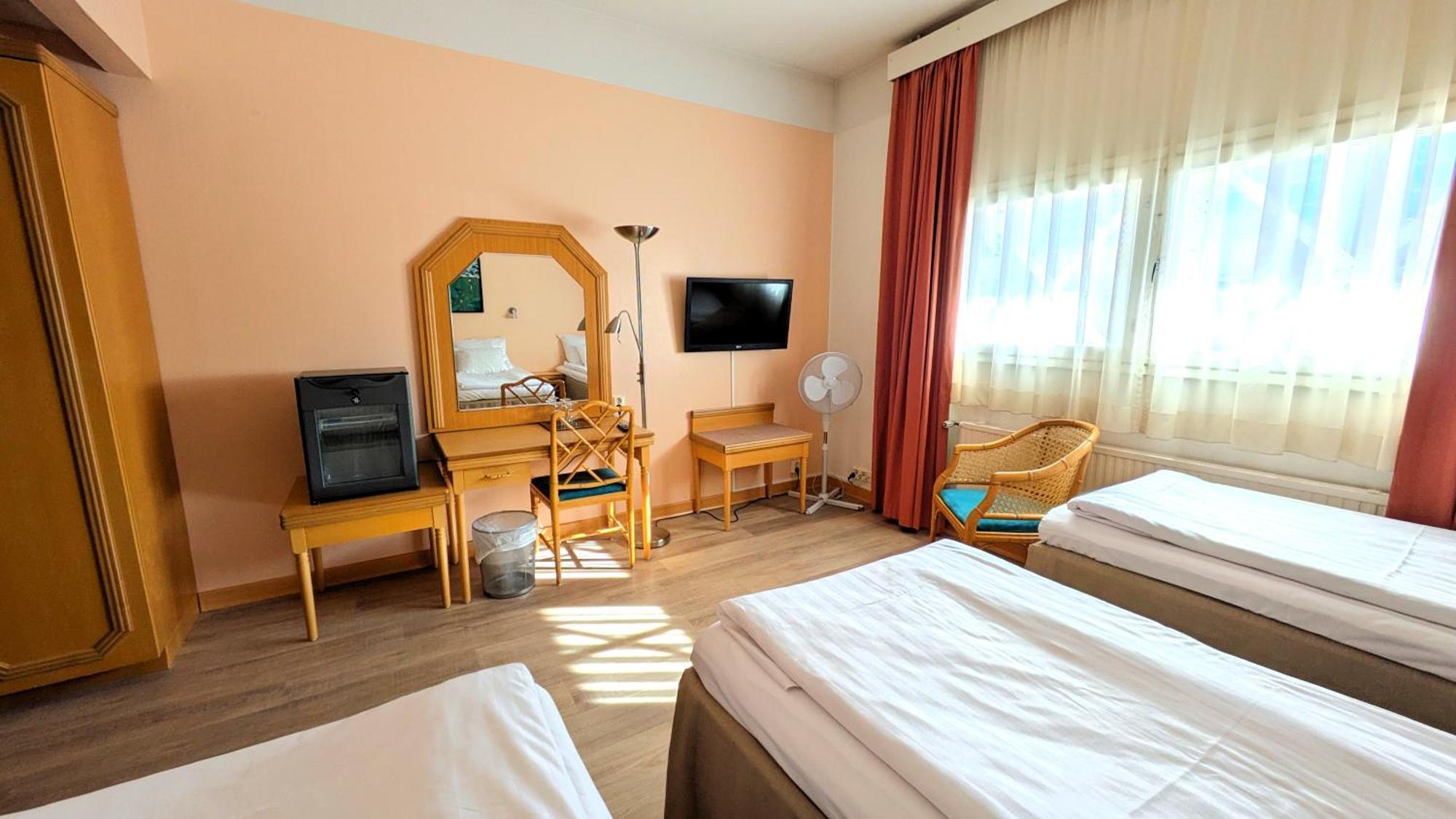 Hiisi Hotel Turku Seaport Екстериор снимка