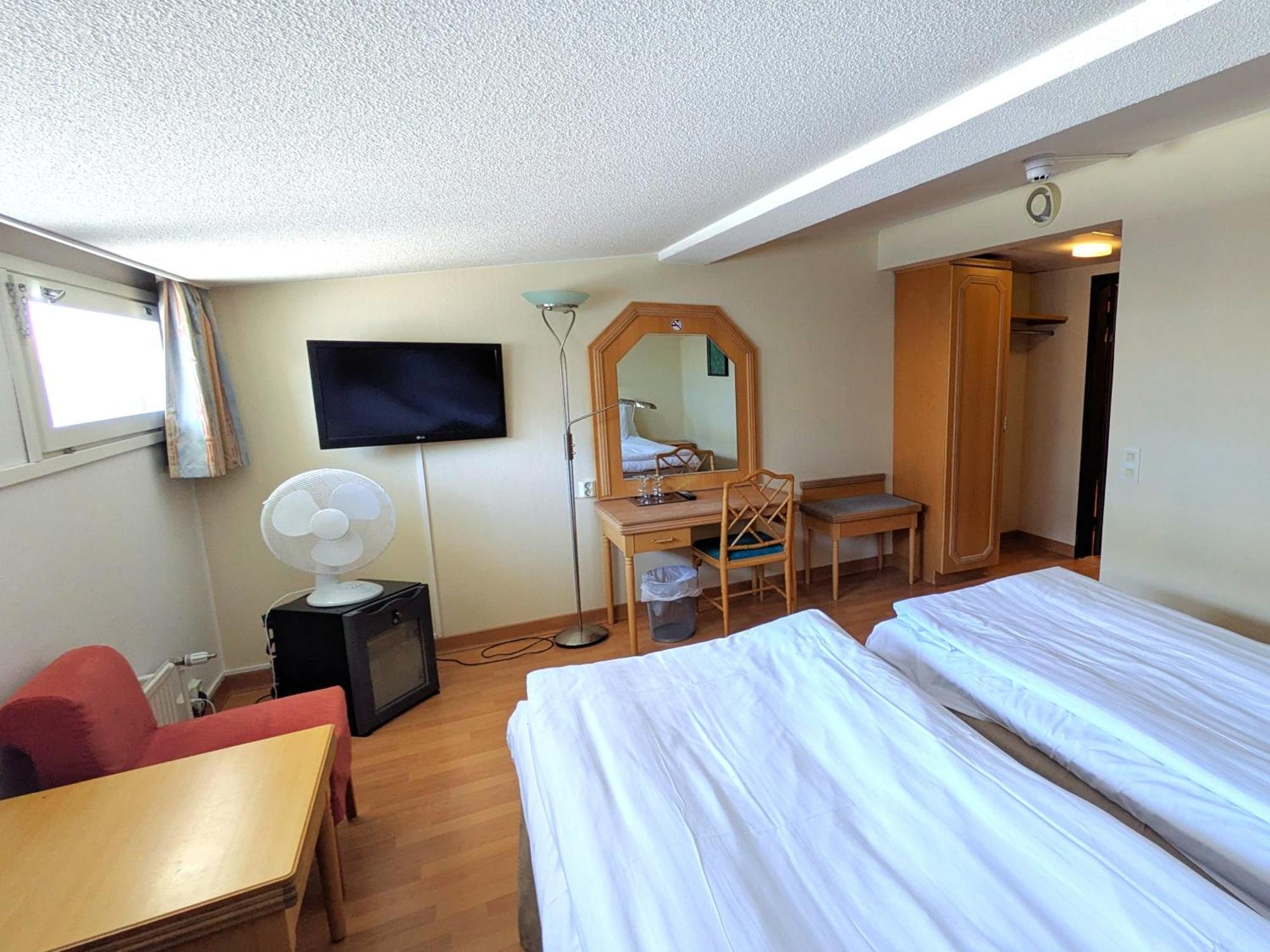 Hiisi Hotel Turku Seaport Екстериор снимка
