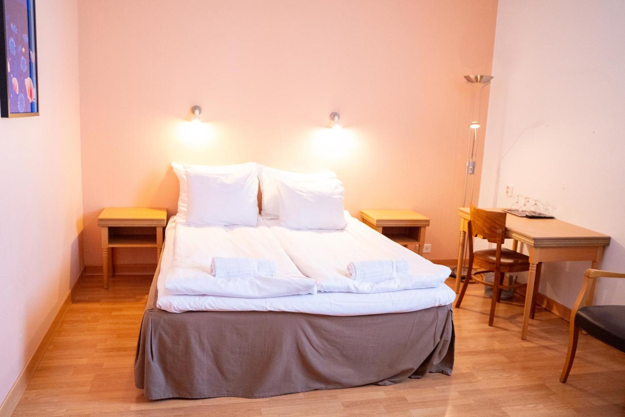 Hiisi Hotel Turku Seaport Екстериор снимка