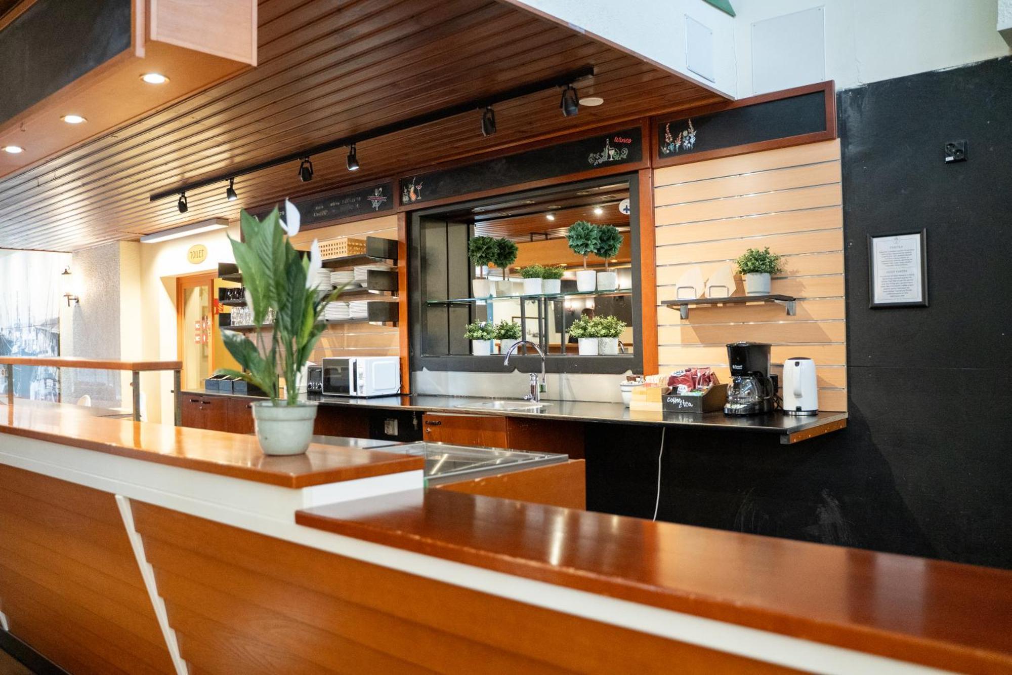 Hiisi Hotel Turku Seaport Екстериор снимка